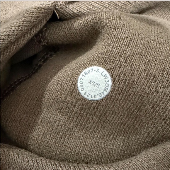 Lululemon Athletica Scuba Half Zip Hoodie Nomad Size XS/S like new - Picture 7 of 11